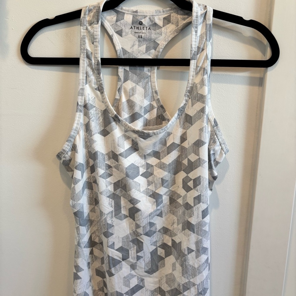 Athleta Womens Racerback Athletic Tank Top Grey White Geometric Print Size XS - Picture 3 of 8